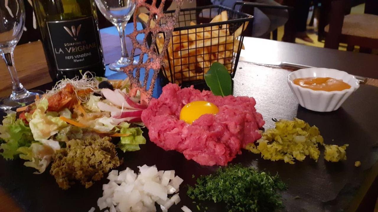 La Boule D'Or 호텔 푸조주 외부 사진
